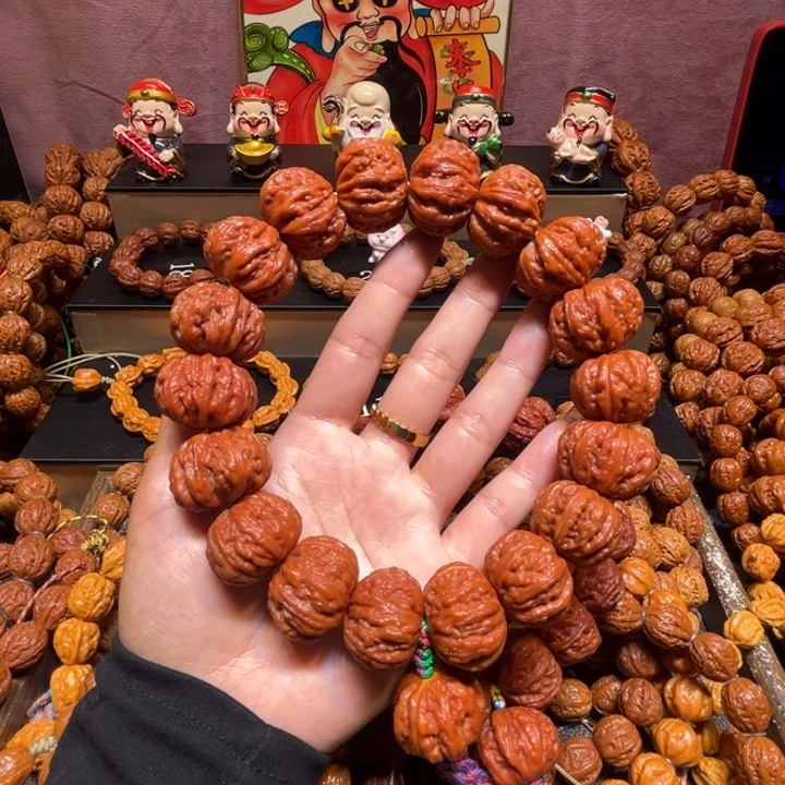 大***雄手串文玩核桃精品