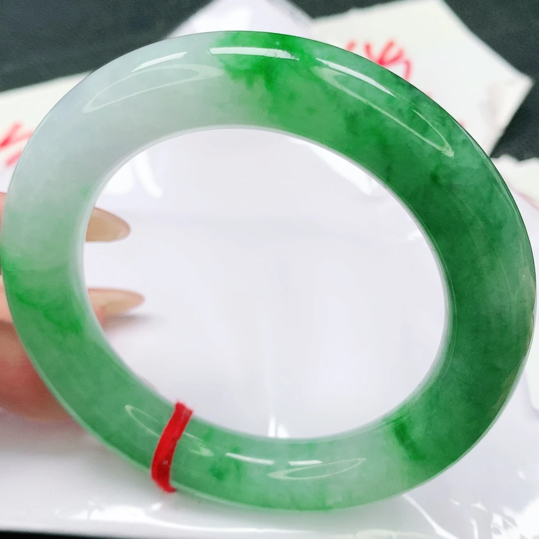 未镶嵌手镯翡翠011