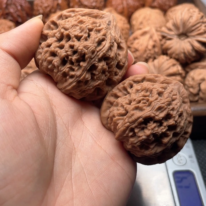 嘎***斯手串/手链核桃水龙纹46尺全品无修