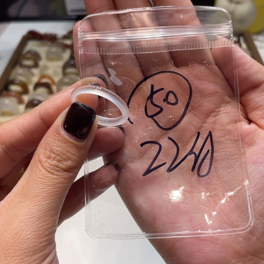 玛瑙/玉髓戒指未镶嵌