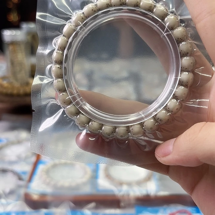 吊坠星月菩提Ll.8x7冰透料