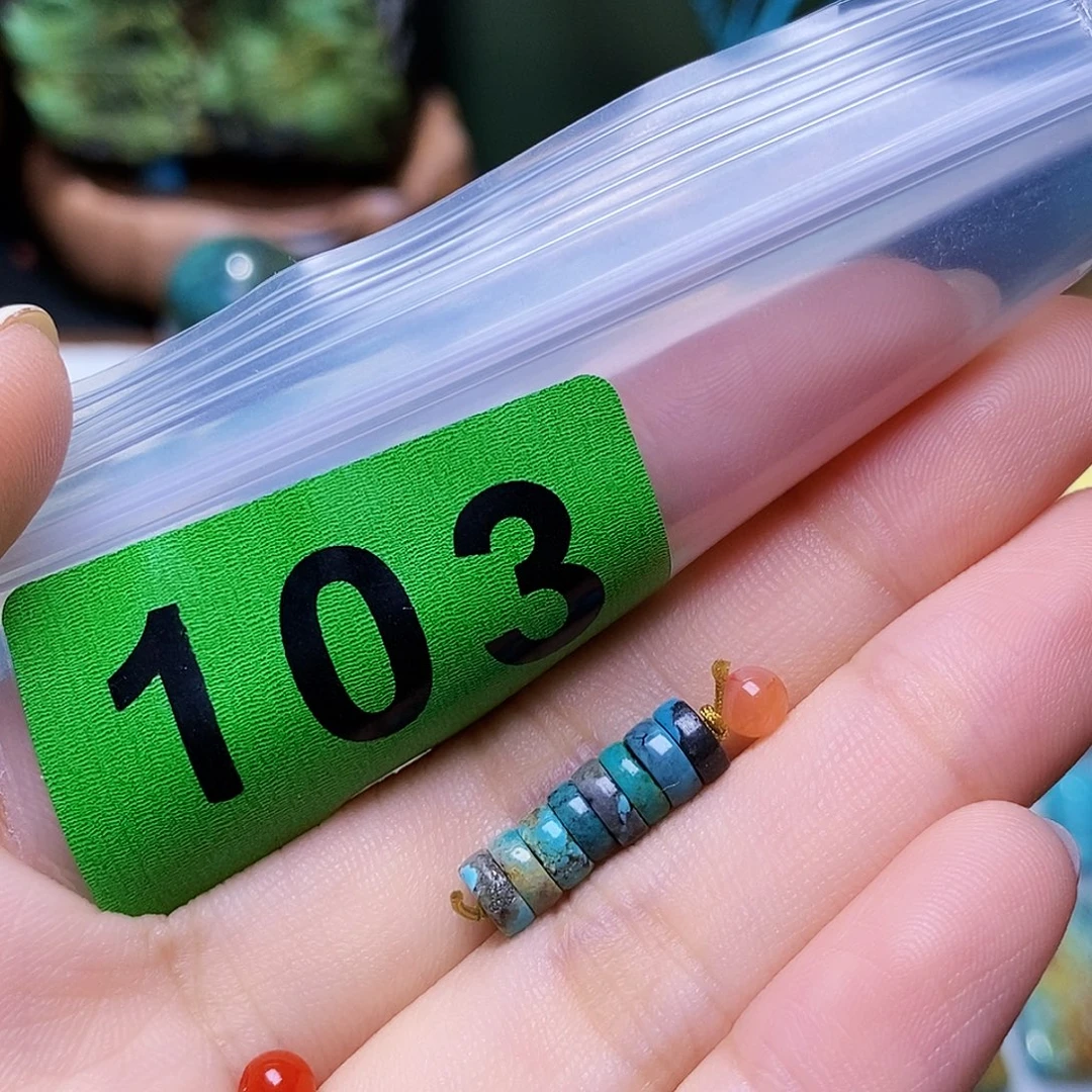 未镶嵌南红玛瑙珠宝奇石