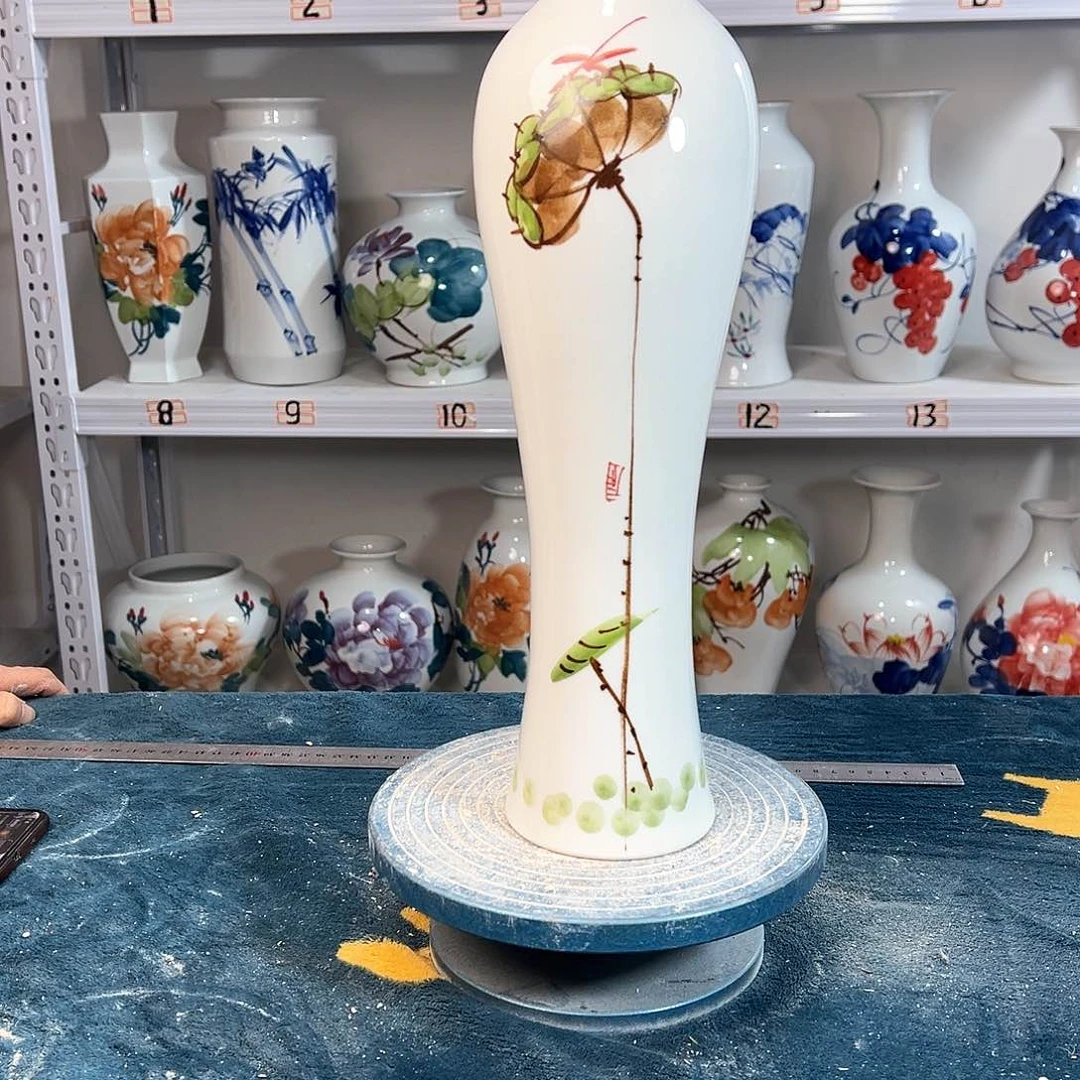 摆件景德镇陶瓷美莲花