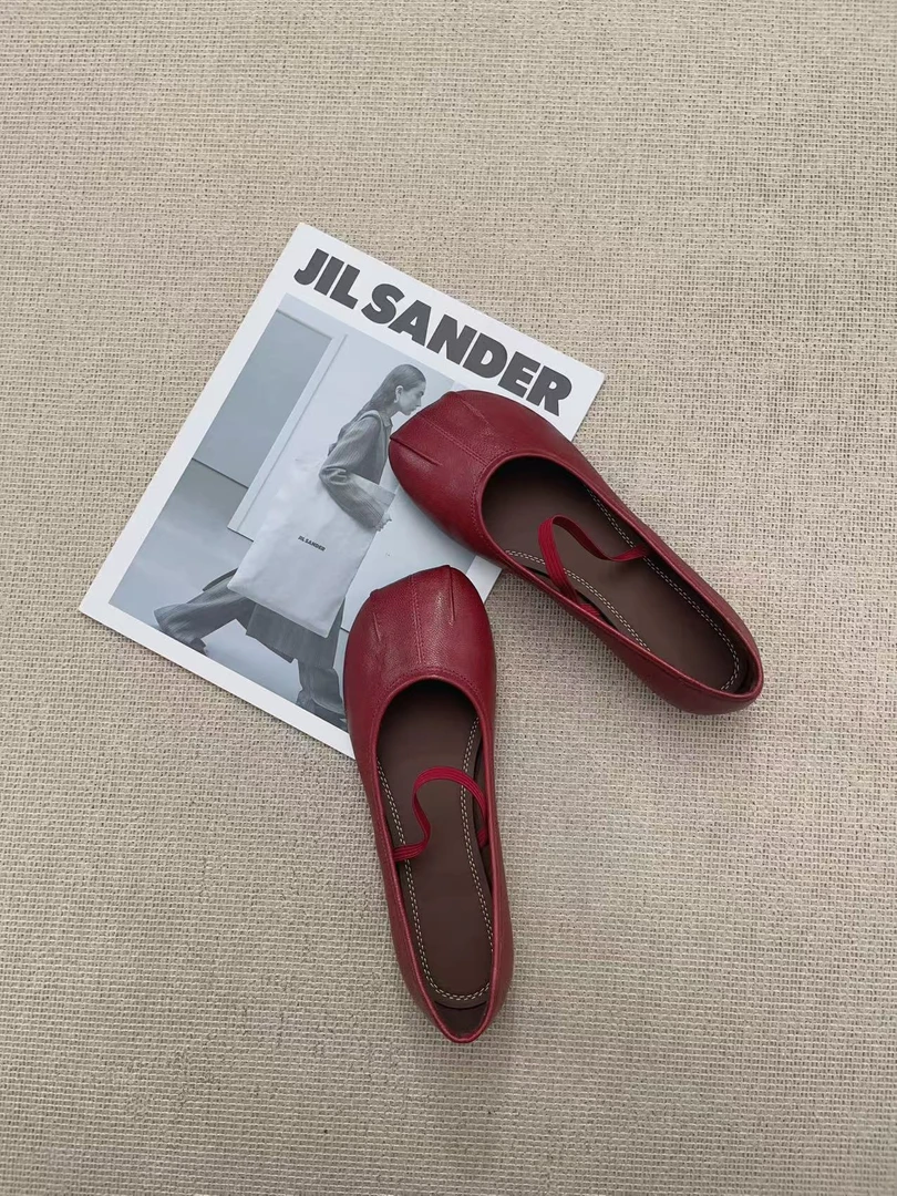 猪蹄鞋气质1.5CM浅口圆头粘胶鞋粗跟秋季鞋子时尚红色夏复古