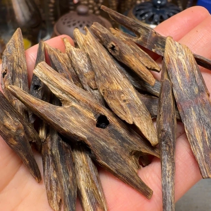 沉香沉香碎屑棋楠糖结树心油块料20克