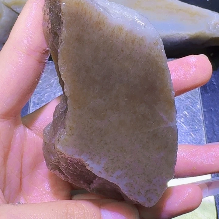 和田玉未镶嵌珠宝半成品