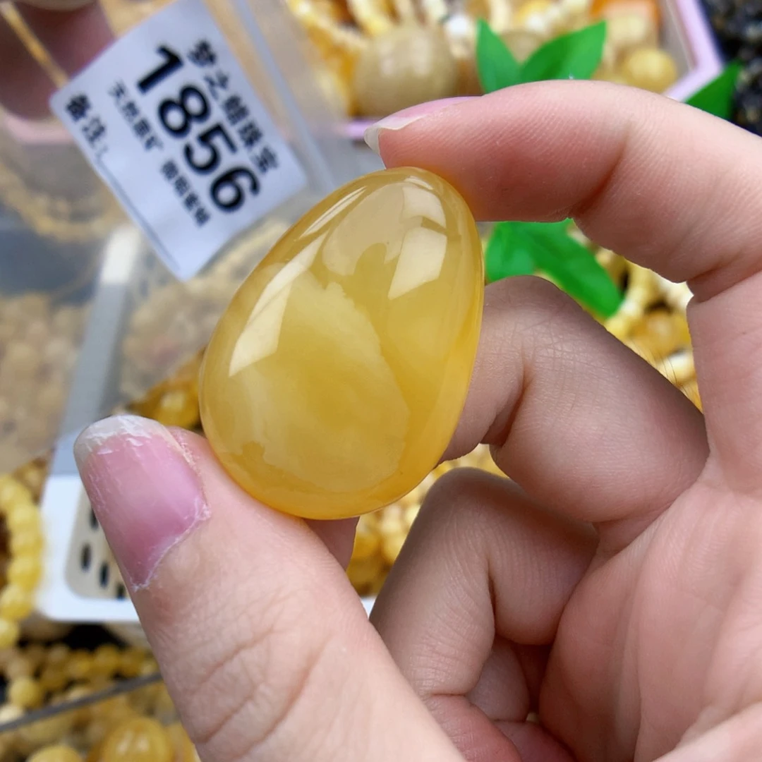 未镶嵌琥珀裸石34.7