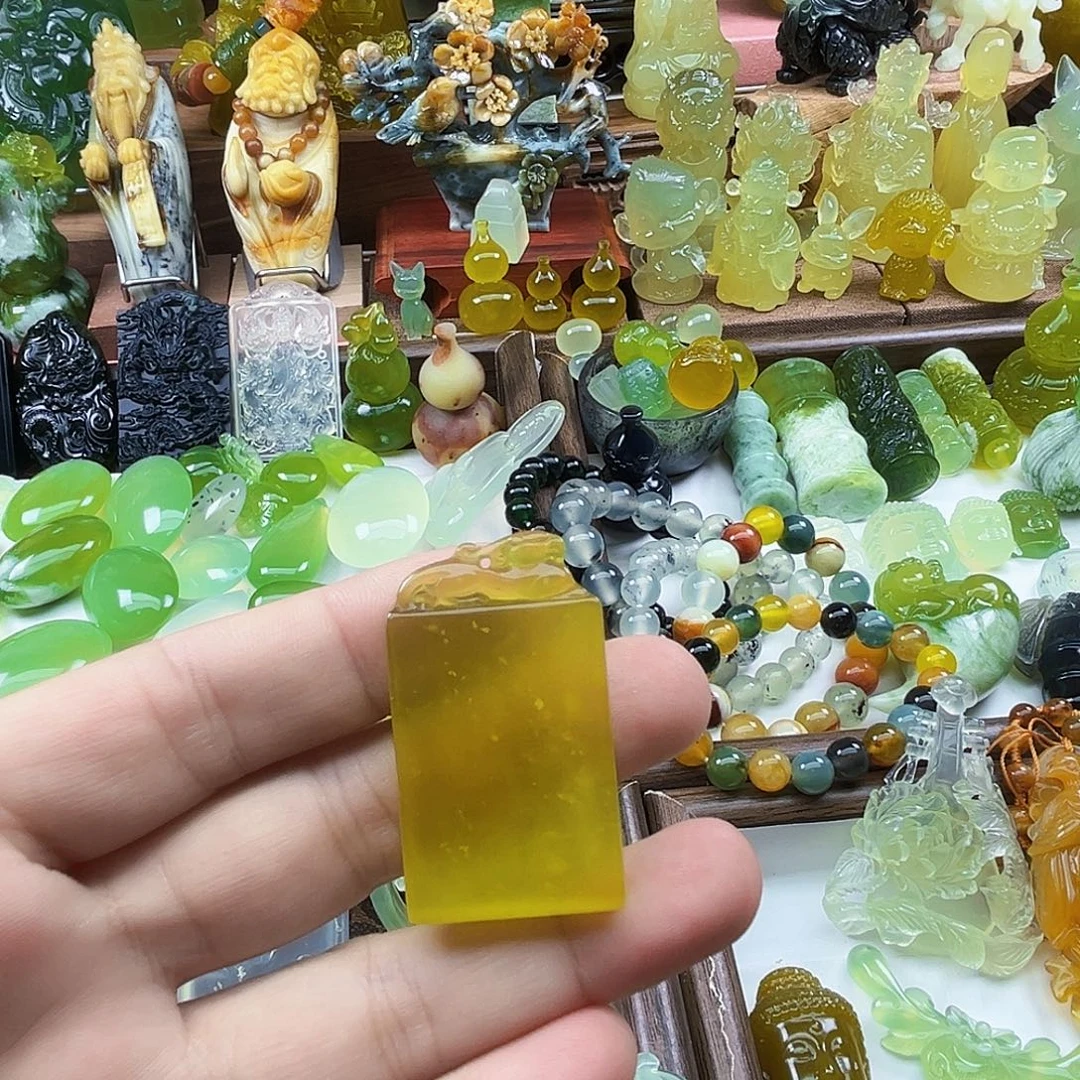 岫玉未镶嵌吊坠(不含链)