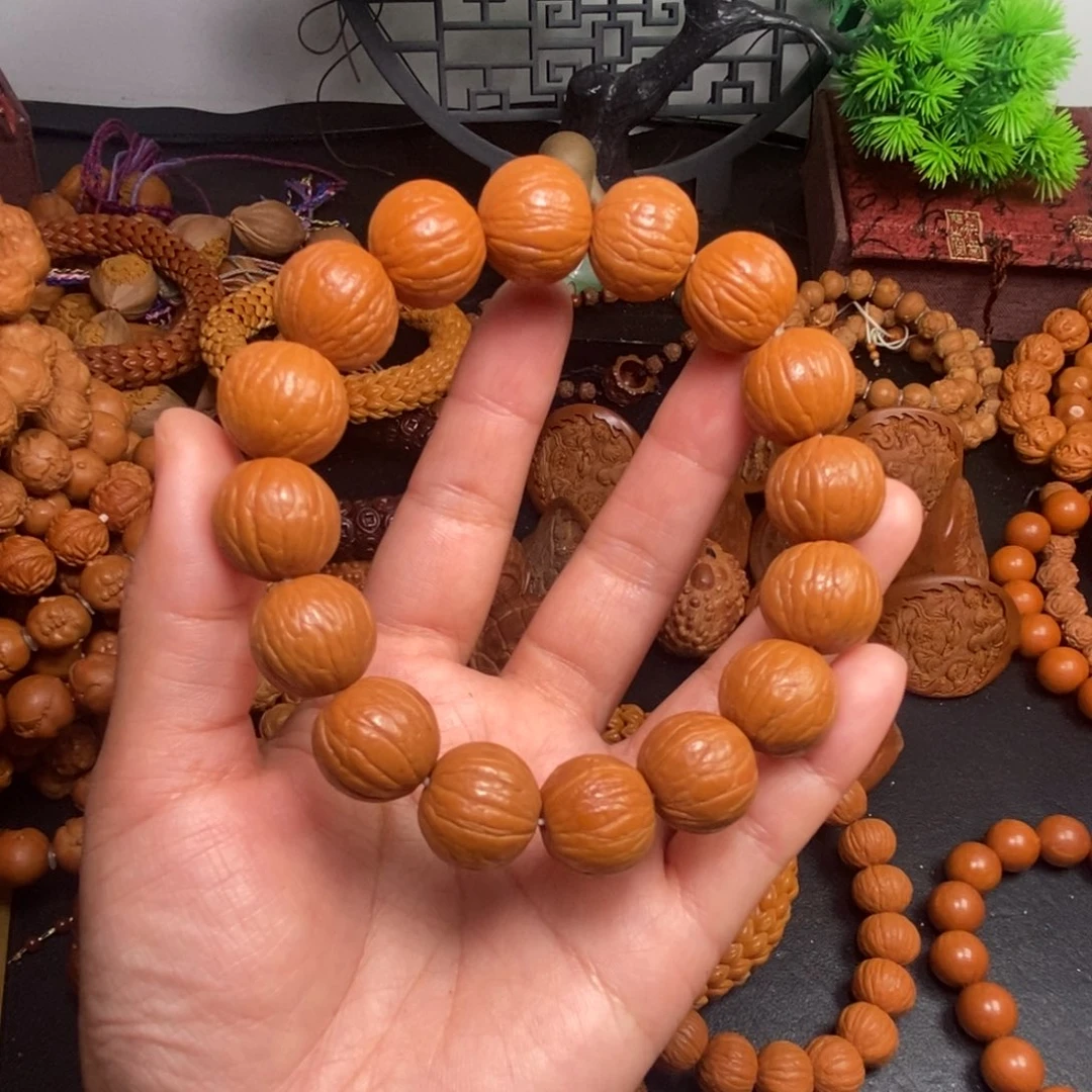 菩提籽类橄榄核雕刻手串橄榄核雕刻