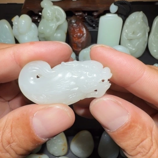 颈饰未镶嵌和田玉平****电