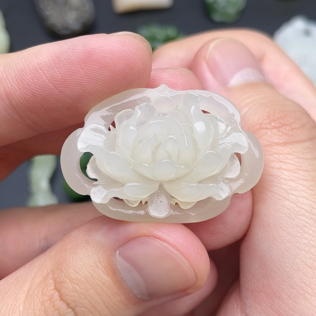 【闪购商品】颈饰未镶嵌和田玉