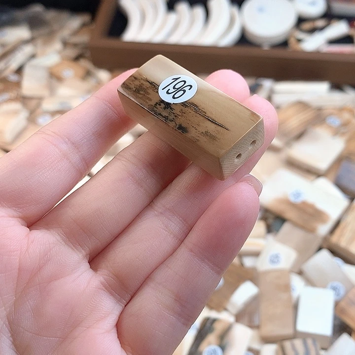 泥塑不打孔联系客服