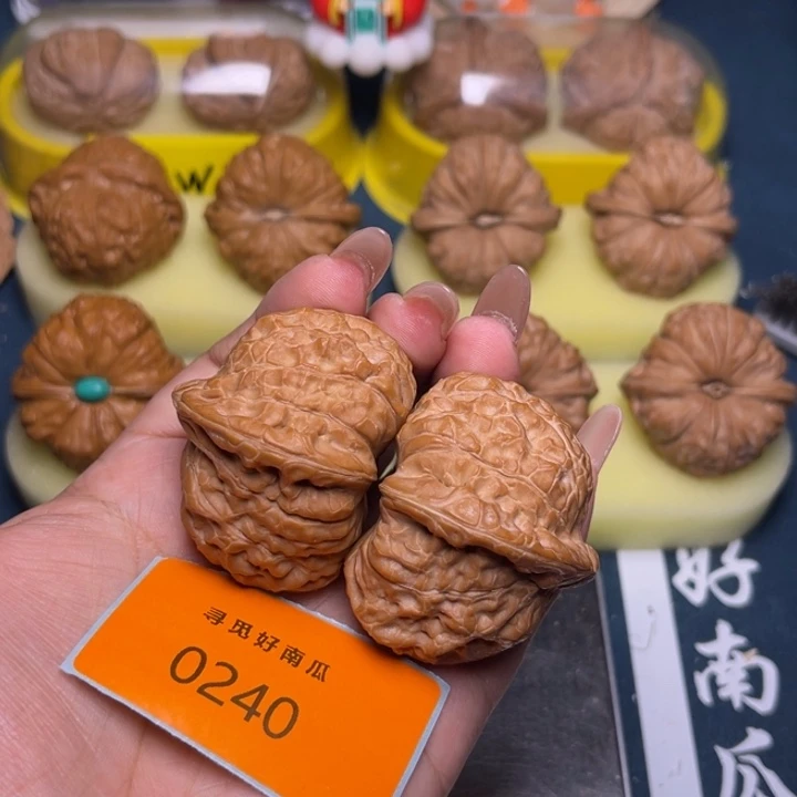 文玩核桃吊坠南瓜墩44-0240