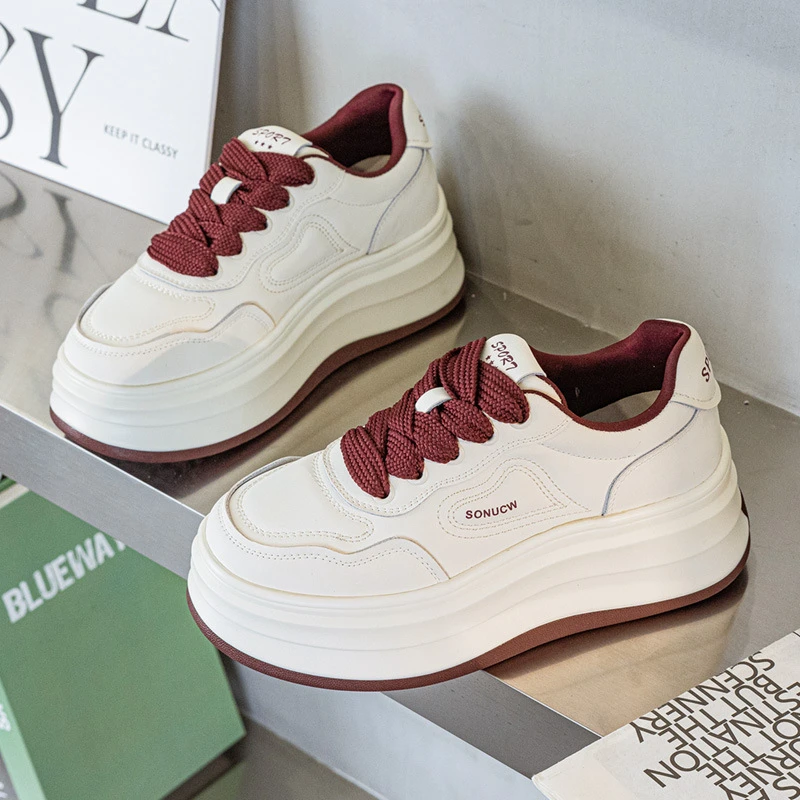 厚底真皮小白鞋女2025春季新款百搭小个子增高面包鞋运动休闲鞋子