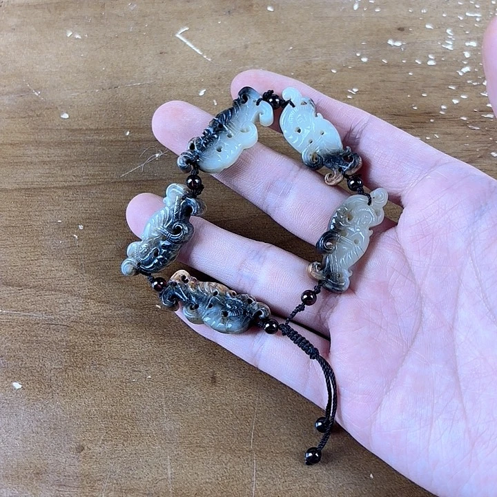 风***叶和田玉未镶嵌挂件