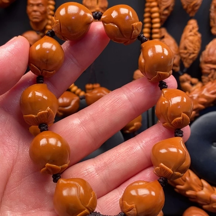 手串橄榄核寿桃福利