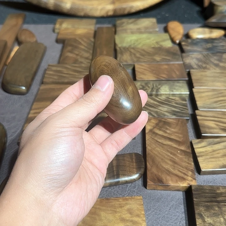 …***.木质直播间一物一拍截图