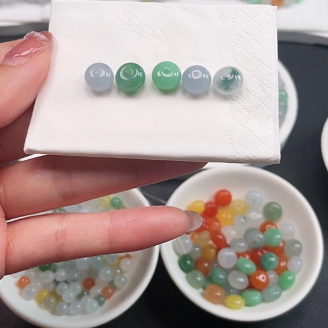 【闪购商品】定制翡翠未镶嵌阳****n，