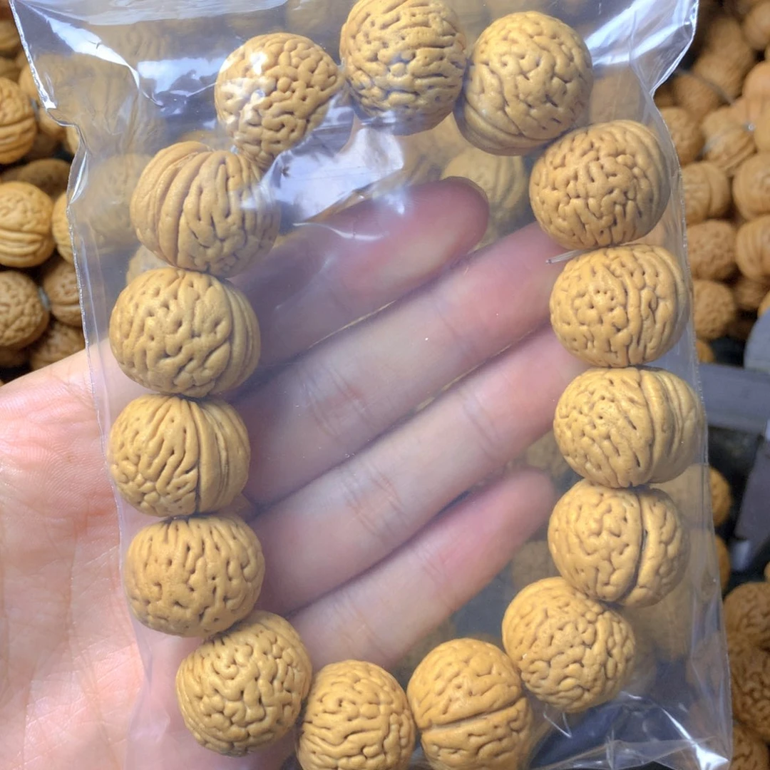 吊坠桃核用****4桃核白月