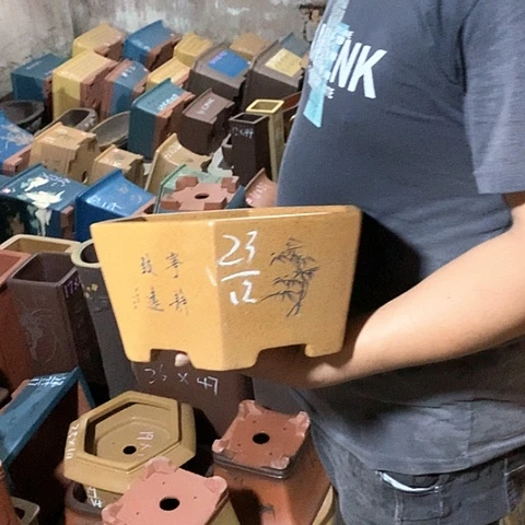 紫砂花盆手工艺品