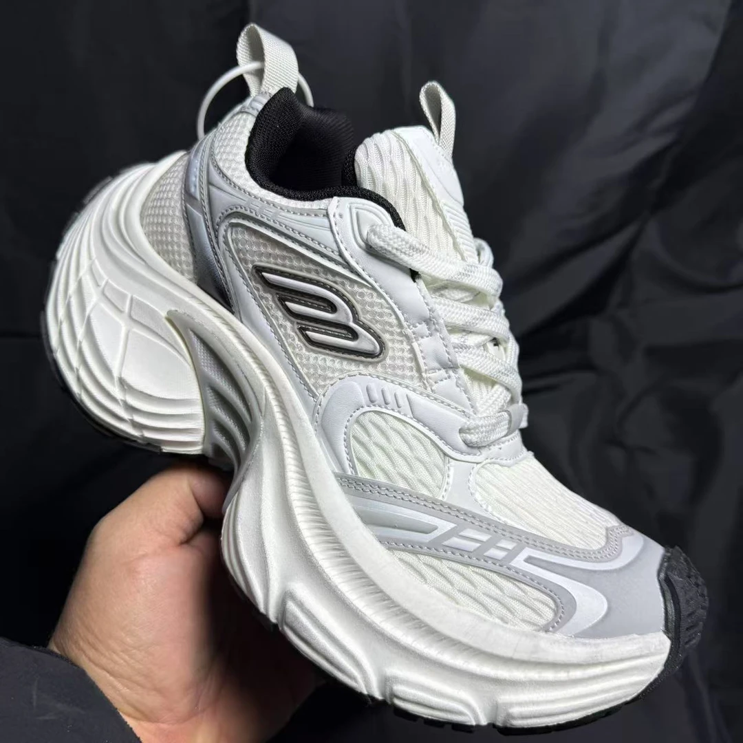 断码清仓户外爆版{10XL总裁版}休闲百搭复古老爹鞋厚底做旧情侣鞋