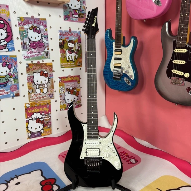 特价依般娜IBANEZ超轻微瑕RG2011SC-BK日产大双摇电吉他