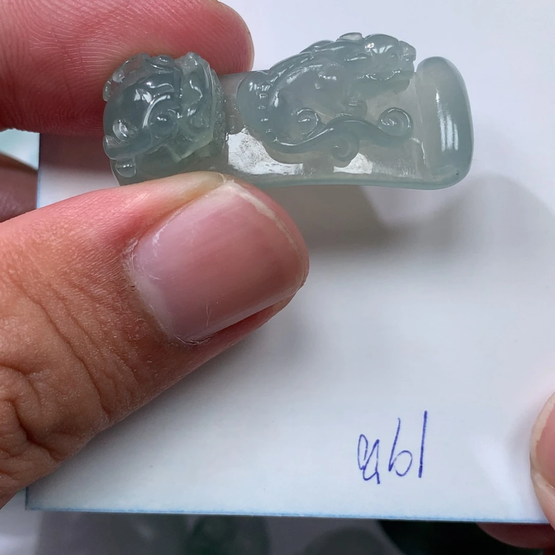 未镶嵌定制翡翠吊坠