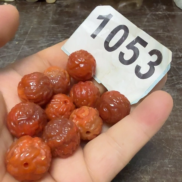 可***咸未镶嵌颈饰玛瑙/玉髓