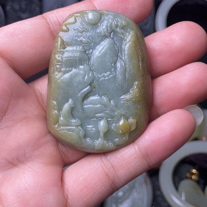 和田玉未镶嵌颈饰