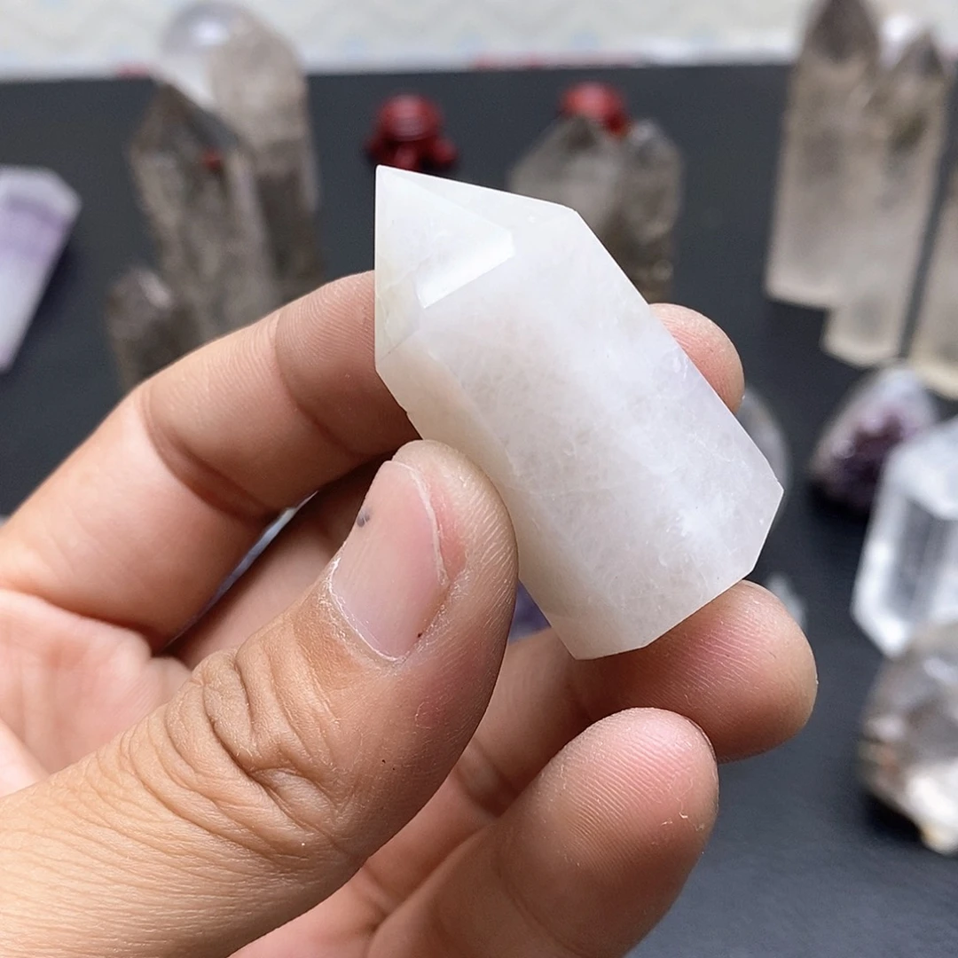 未镶嵌颈饰水晶水晶石178