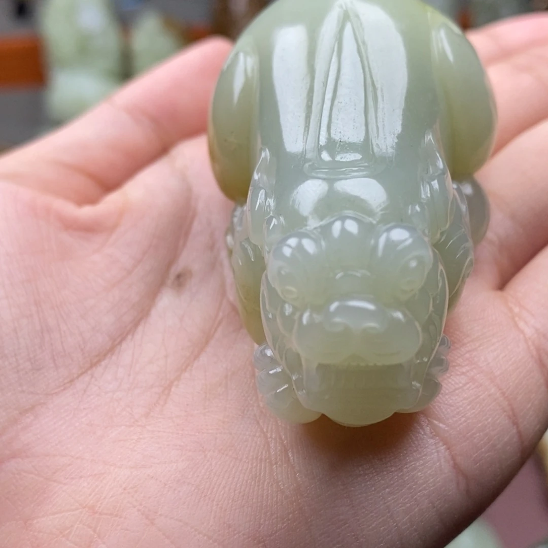 和田玉未镶嵌颈饰s**y