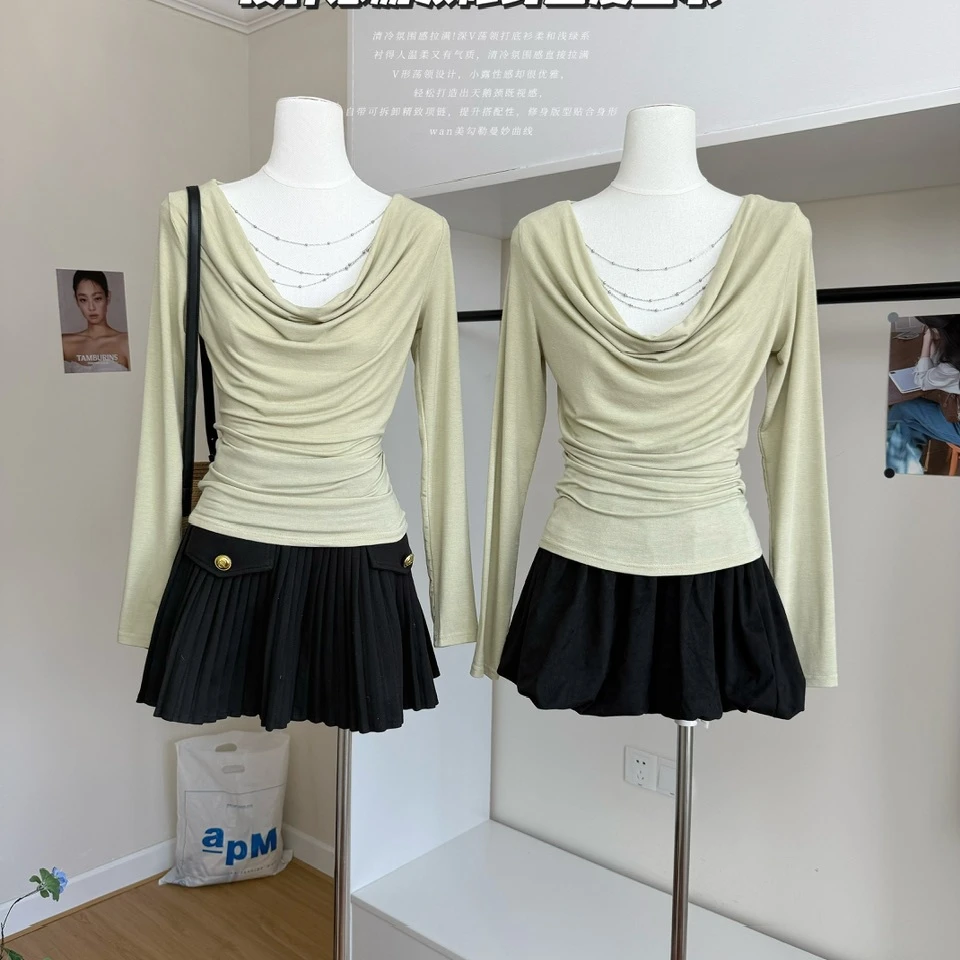 红人馆长袖打底衫女早秋巨好看的2025新款修身t恤设计感荡领上衣