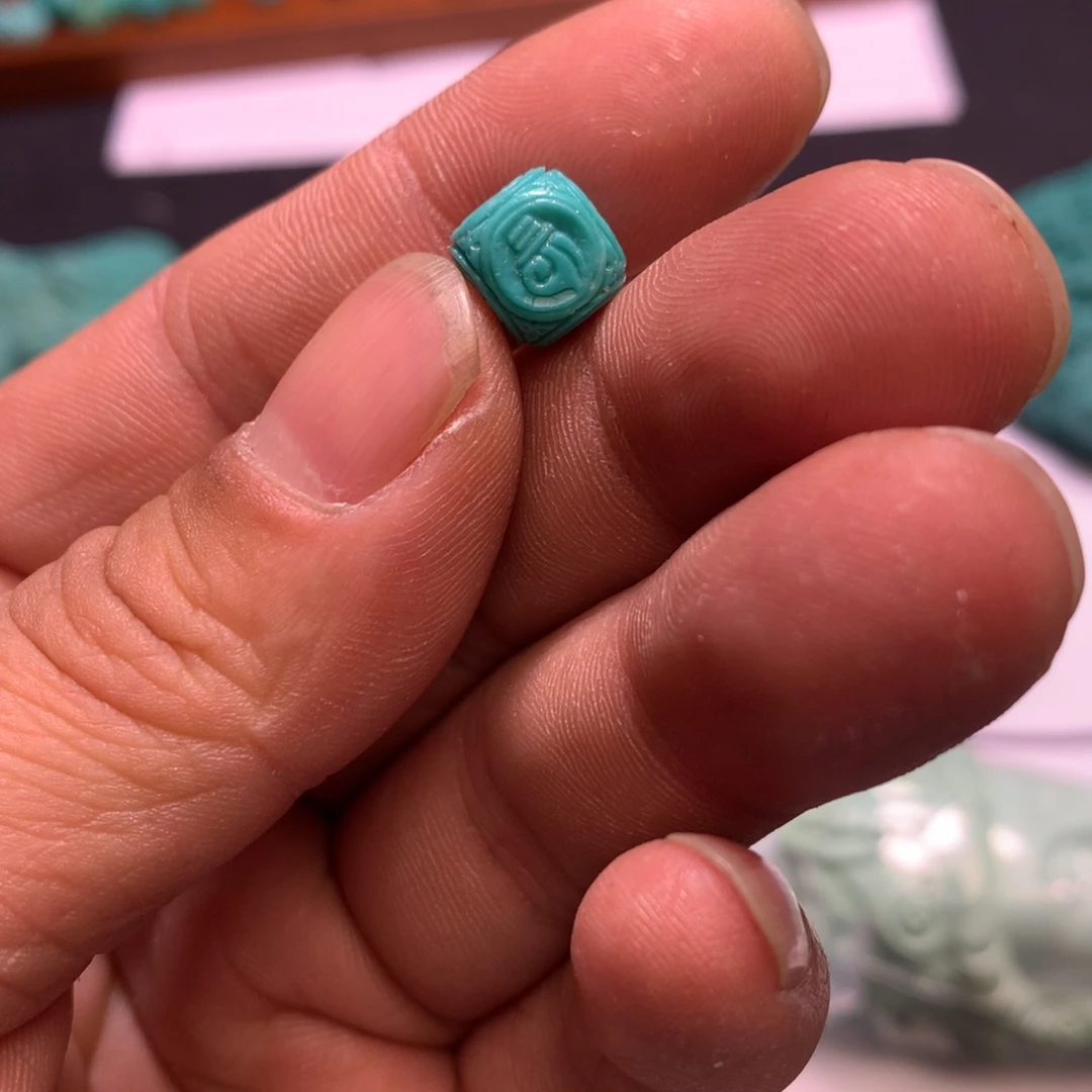 绿松石珠宝奇石未镶嵌