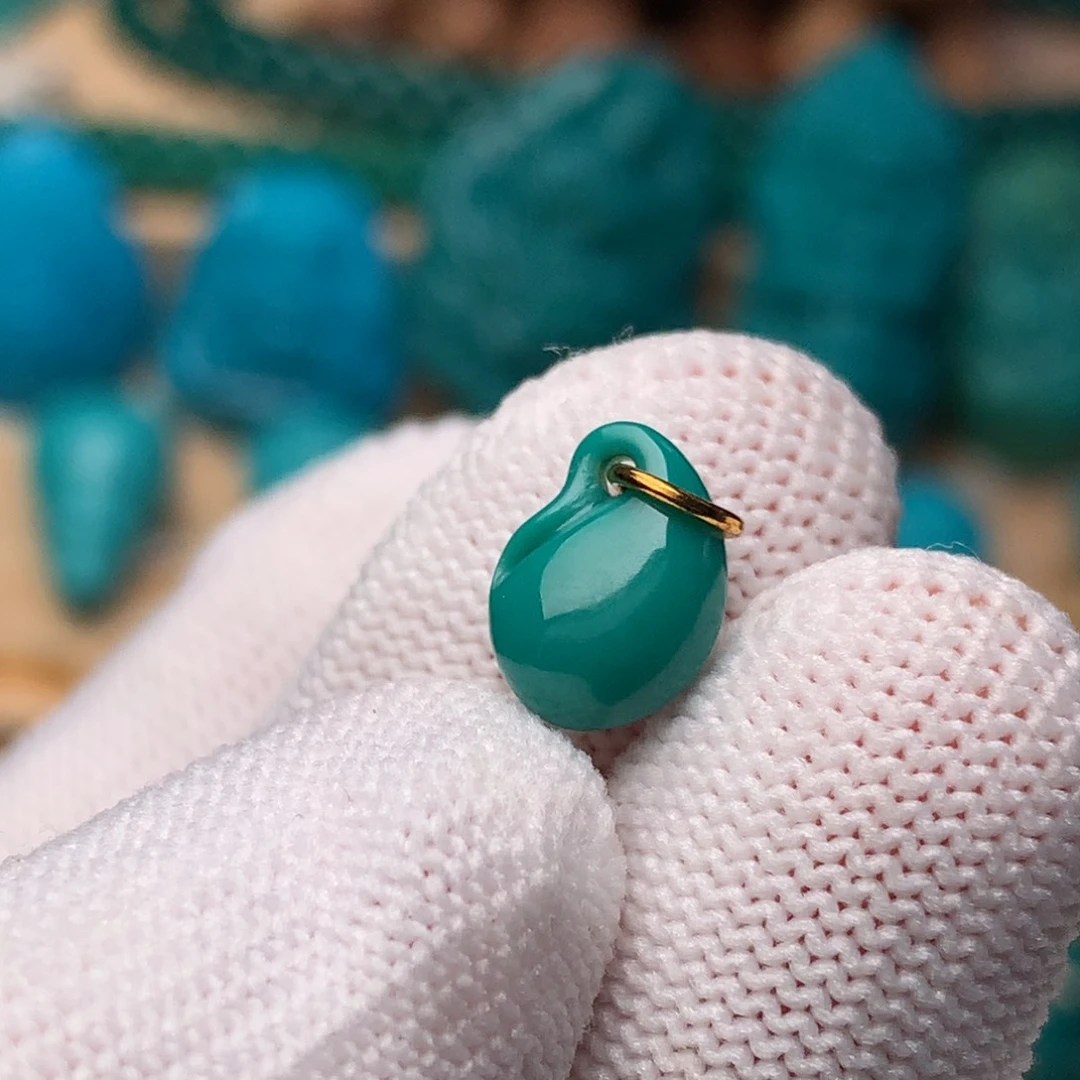 未镶嵌绿松石珠宝奇石