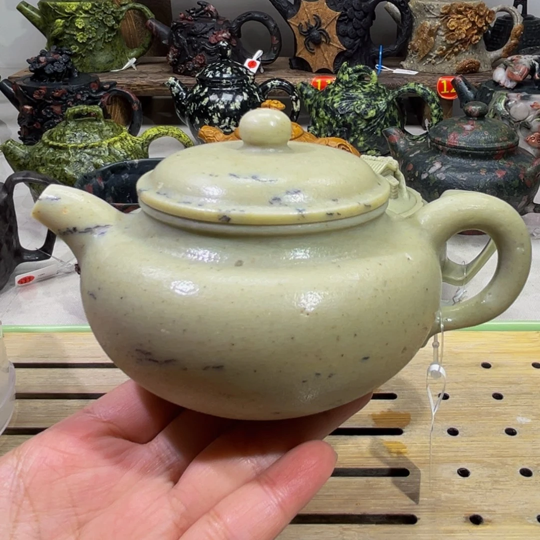 冰碛玉小仿古壶240cc
