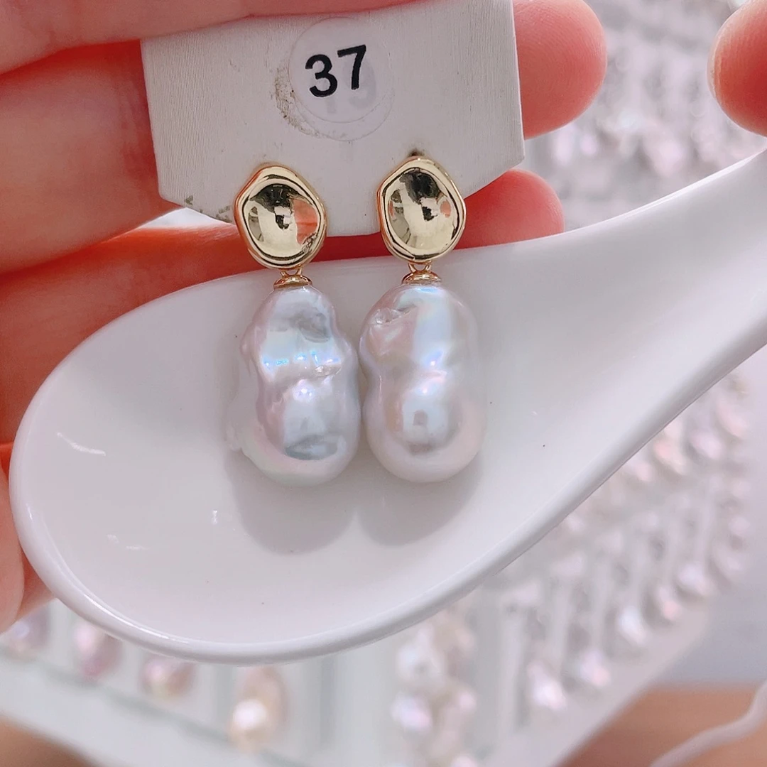 颈饰未镶嵌淡水珍珠