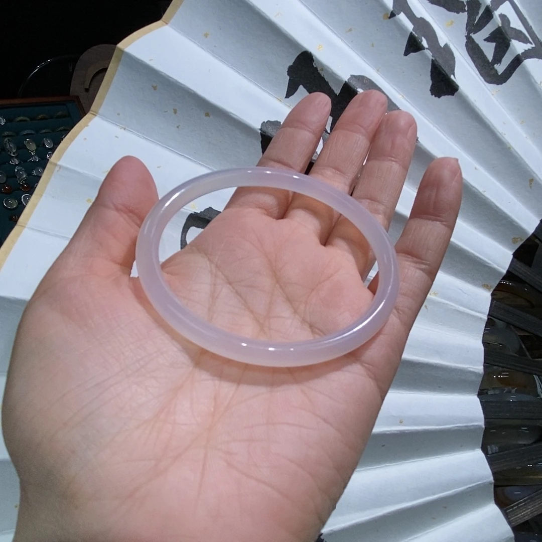 玛瑙/玉髓手镯未镶嵌兰*