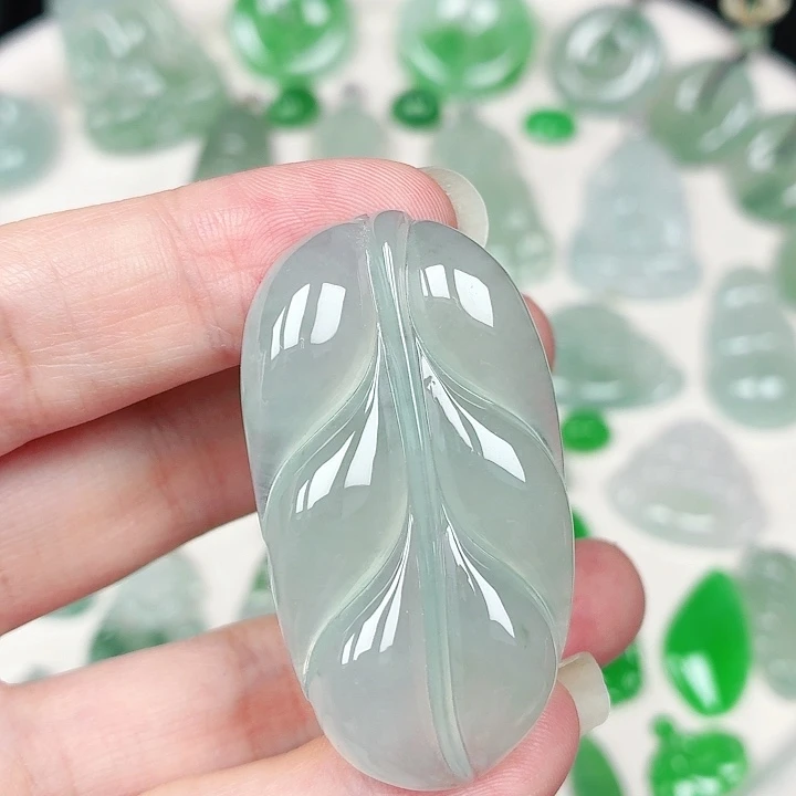 翡翠未镶嵌颈饰缅甸天然A货翡翠