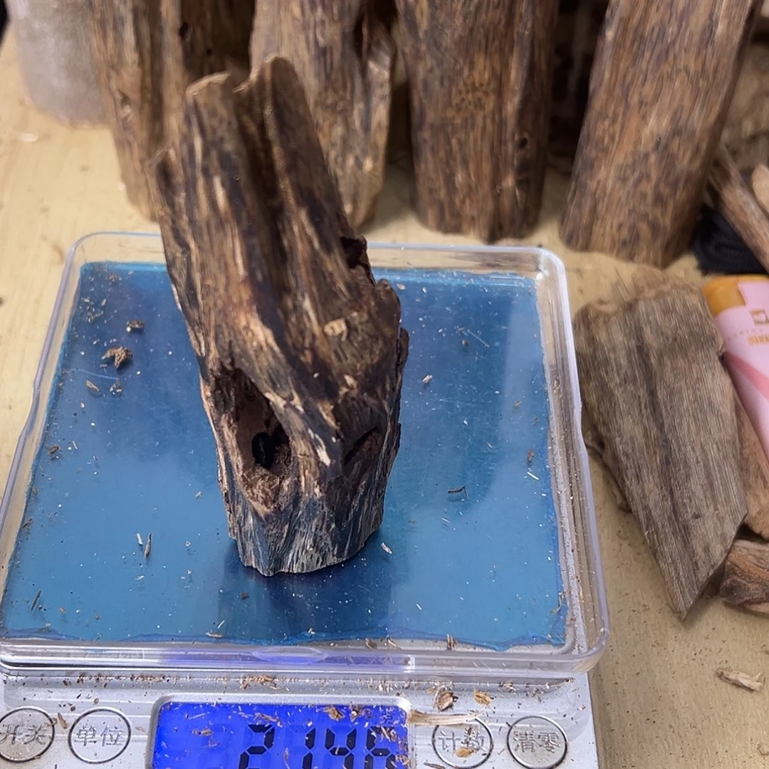 香料绿奇楠虫漏21克白棋