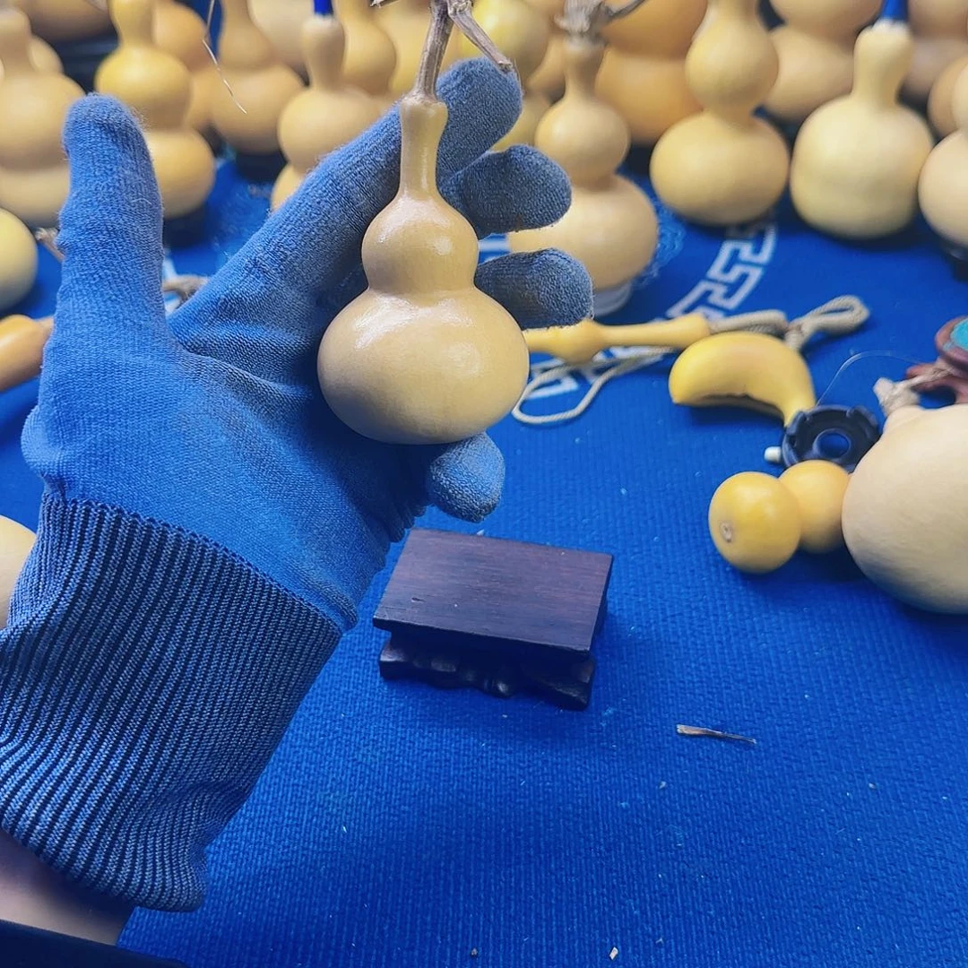 ?*你在家等着吧你的电话也打了几个了