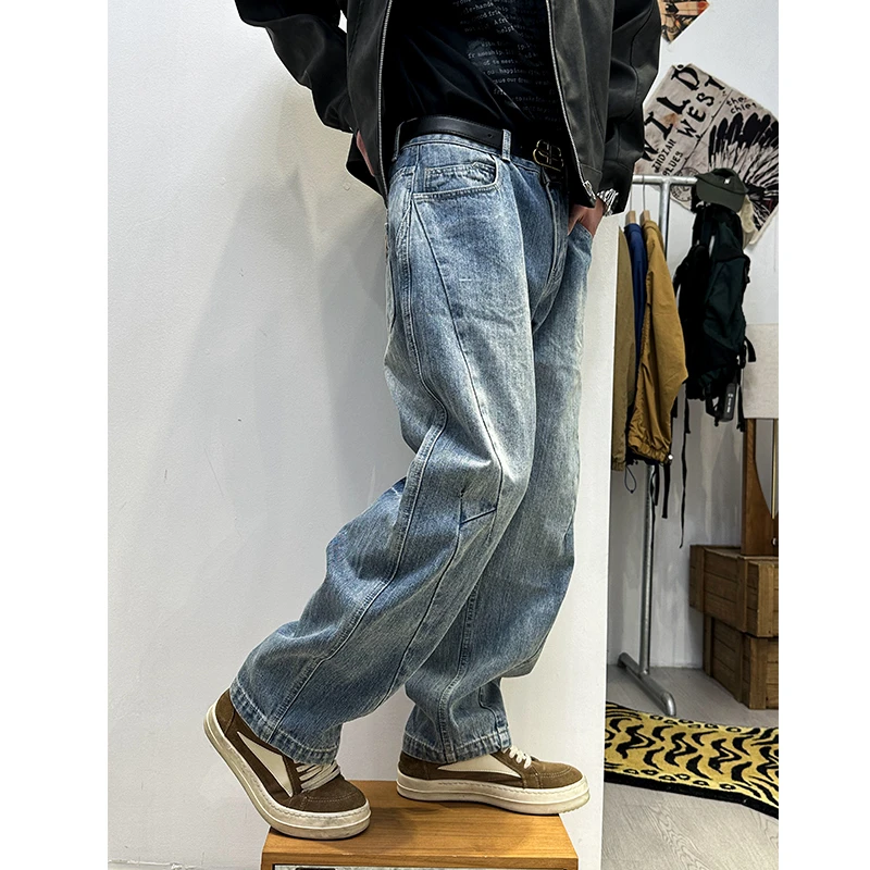侧边立体裁剪微锥工装牛仔裤 后面贴标男女潮牌小脚直筒弯刀裤