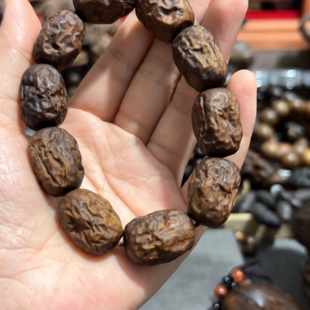 织绣欢迎大家加入我们家