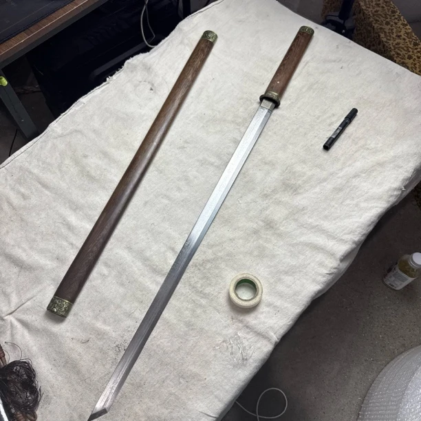 1789 龙泉昊天 鸡翅木素棍花纹钢未开刃