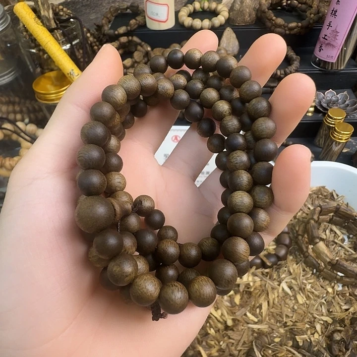 沉香沉香碎屑海南莺歌绿0.8大30克➕沉香碎屑多样性