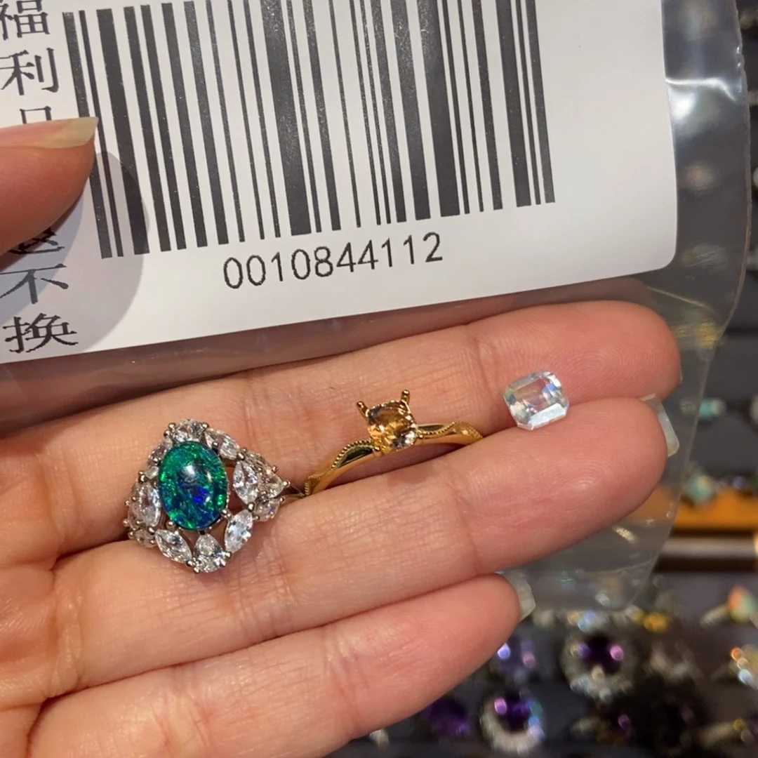 欧泊欧泊戒指银S925镶嵌哈***哄