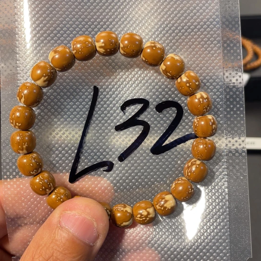 手串紫金鼠9×8实心老型L32