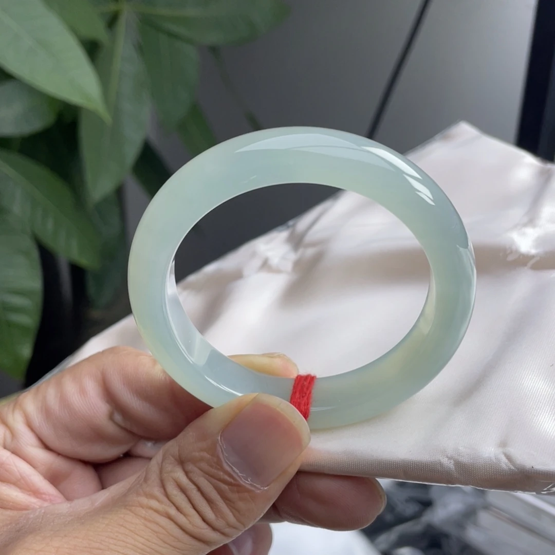 翡翠未镶嵌手镯52.8糯冰绿晴种老肉细起胶起莹光（推荐）