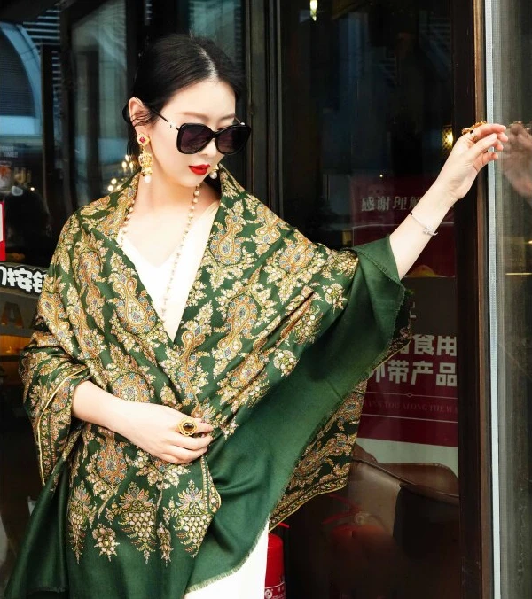 百搭时尚长巾手工戳绣围巾披肩 88170