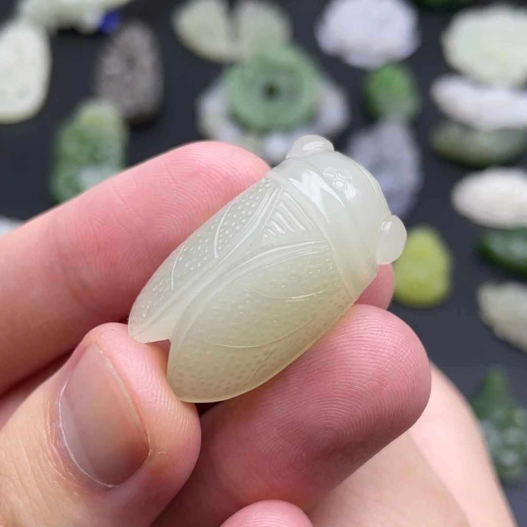【闪购商品】颈饰未镶嵌和田玉