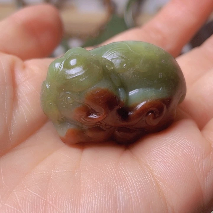 岫岩老玉（透闪石质玉）未镶嵌把件